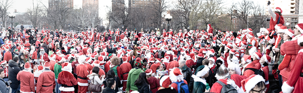 SANTAS EVERYWHERE